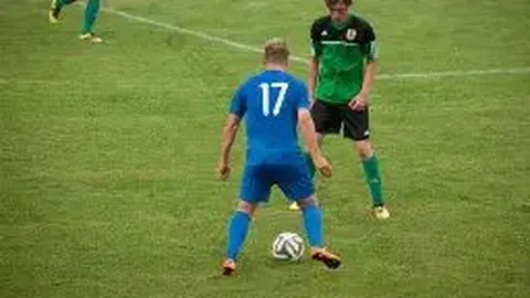 詹姆斯江湖地位动摇 湖人需果断交易开启复兴